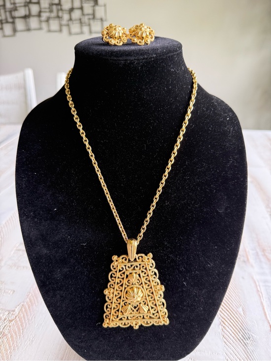 Crown Trifari Jewelry - Crown Trifari Etruscan Gold Pendant Necklace and Earrings set, 1960’s